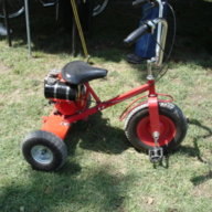IH one row picker.. | Smokstak® Antique Engine Community*